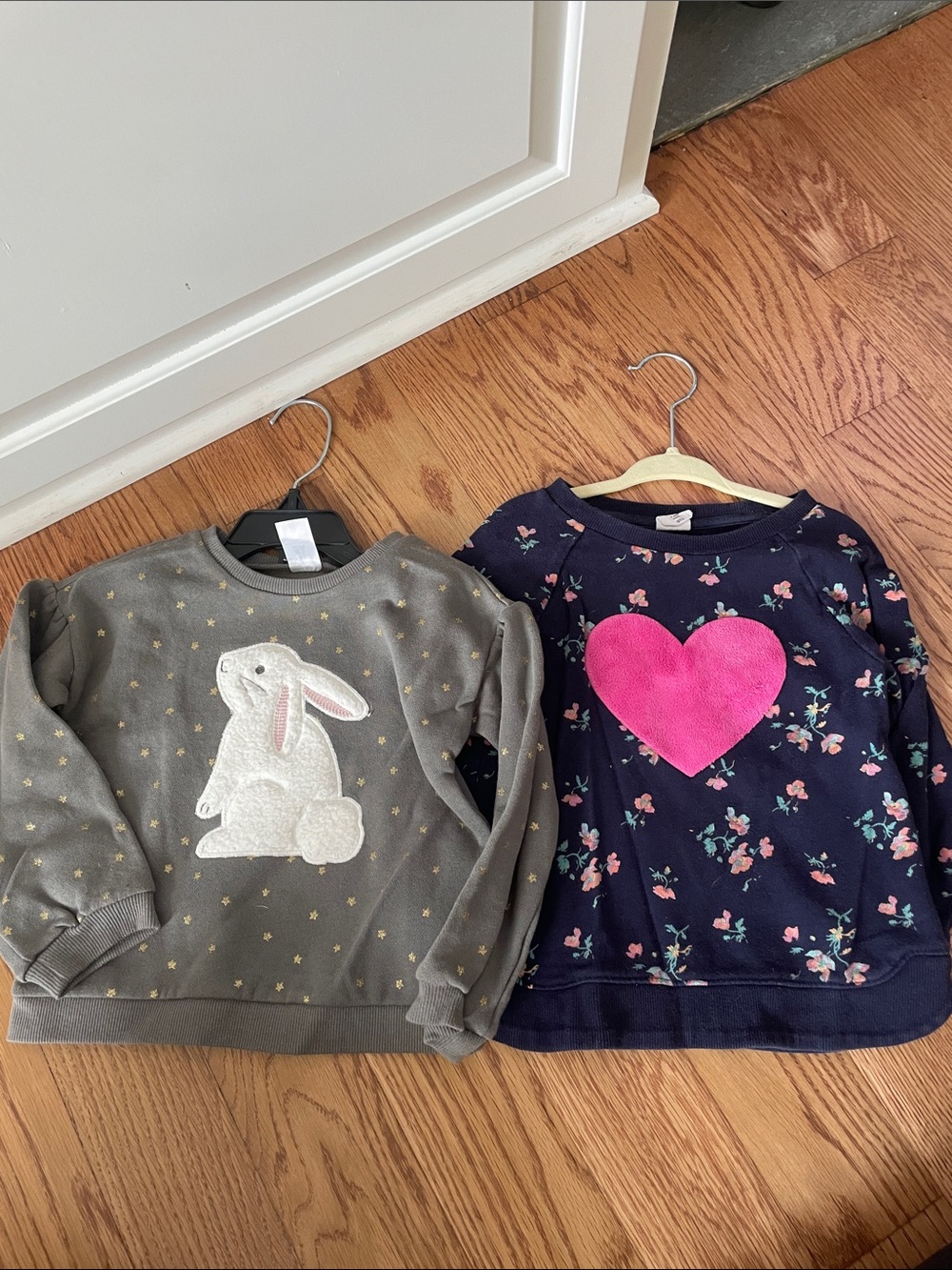 GAP Navy Floral Sweatshirt with Hot Pink Heart & Carters bunny sweatshirt